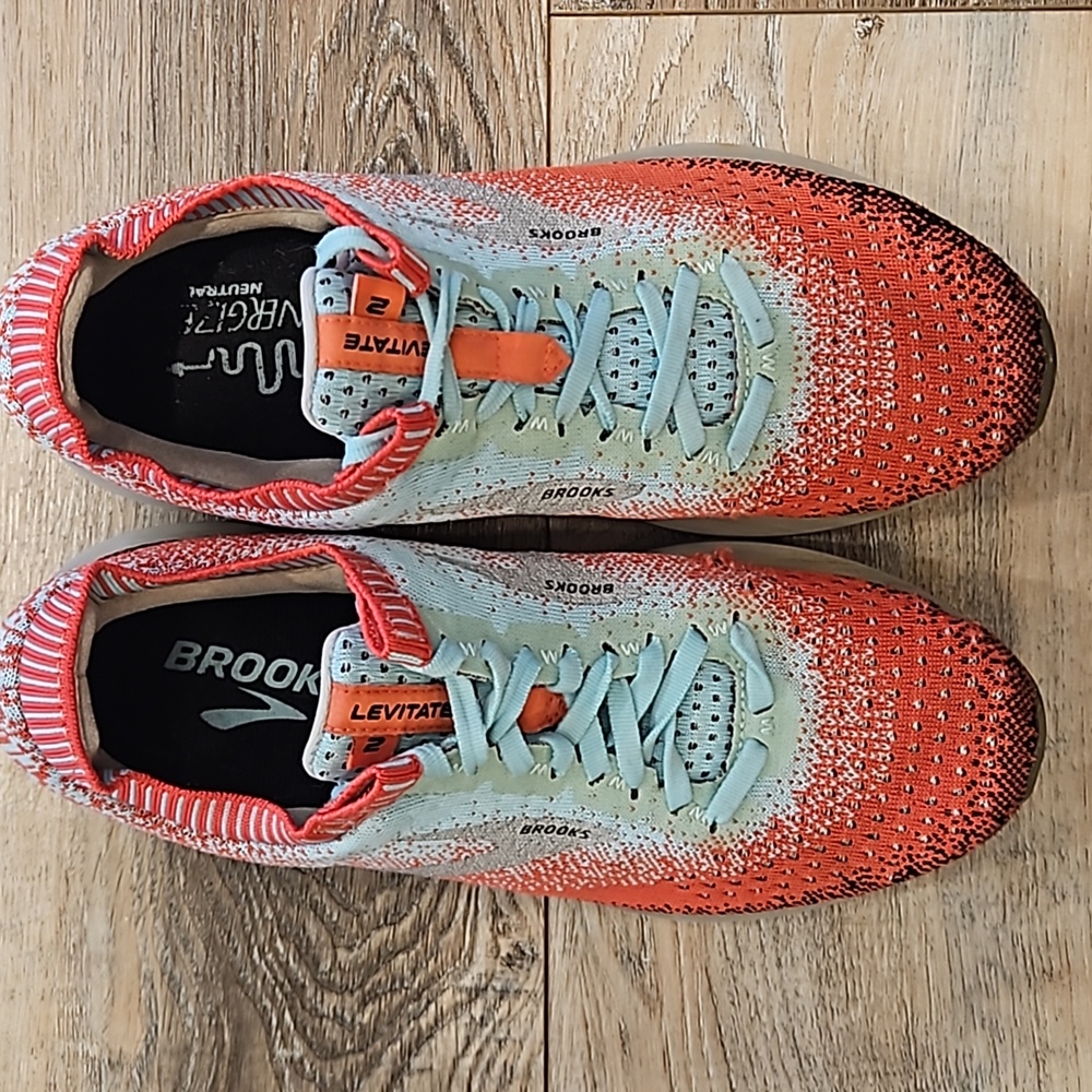 Brooks Womens Levitate 2 Running Shoes